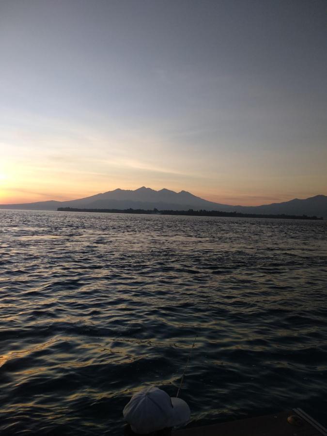 Cnunk Bungalow Gili Meno Exterior foto