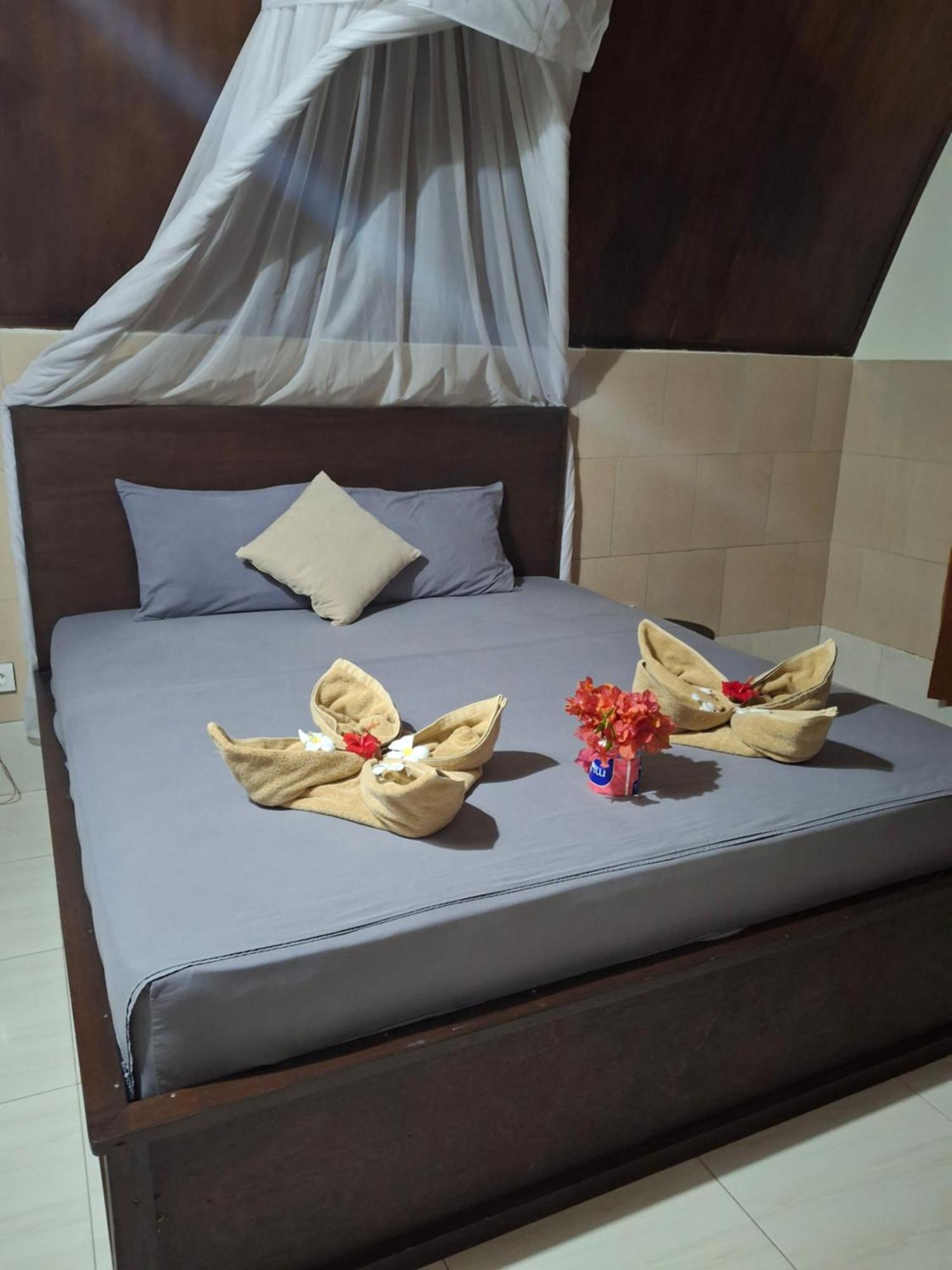 Cnunk Bungalow Gili Meno Exterior foto