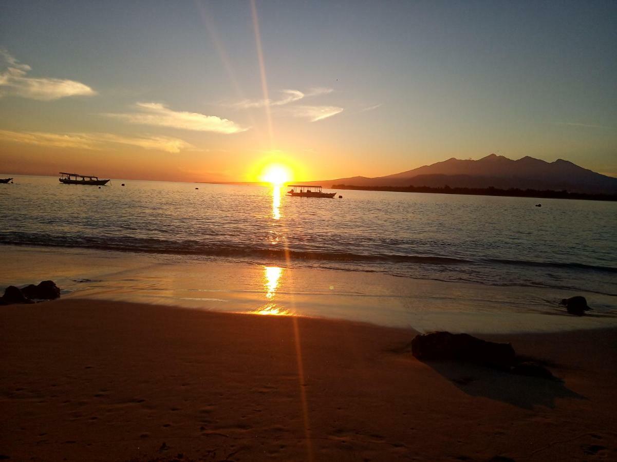 Cnunk Bungalow Gili Meno Exterior foto