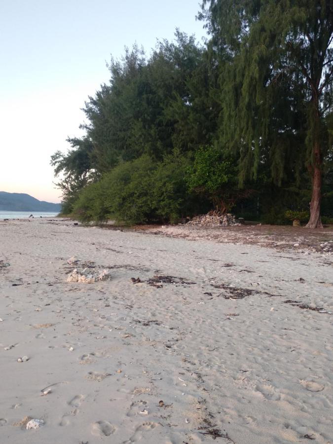 Cnunk Bungalow Gili Meno Exterior foto