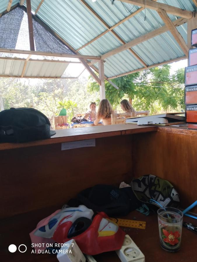 Cnunk Bungalow Gili Meno Exterior foto
